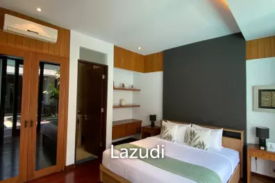CONTEMPORARY 5-BEDROOM VILLA IN NUSA DUA WITH OCEAN VIEW ROOFTOP