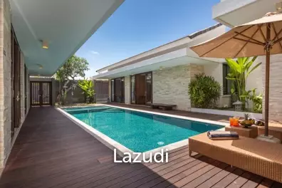 CONTEMPORARY 5-BEDROOM VILLA IN NUSA DUA WITH OCEAN VIEW ROOFTOP