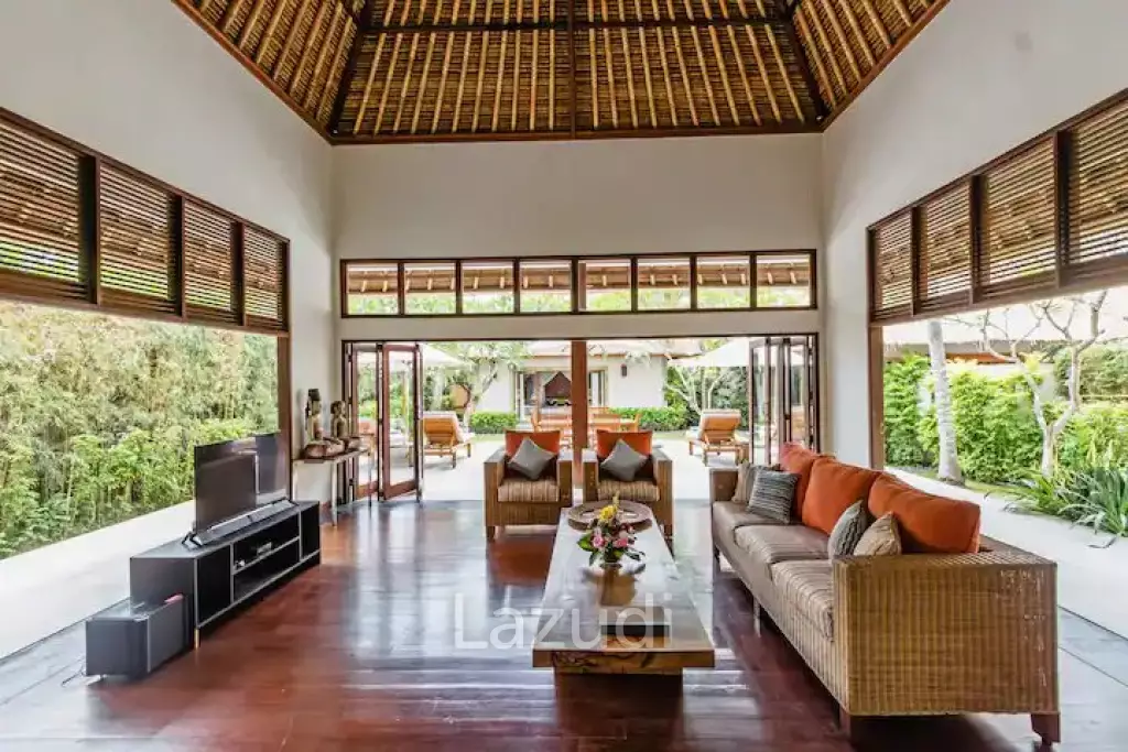 Pristine Freehold Beachside Resort in Candi Dasa