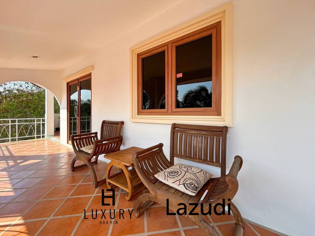 Spanish Style 2 Storey 5 Bedroom Pool Villa