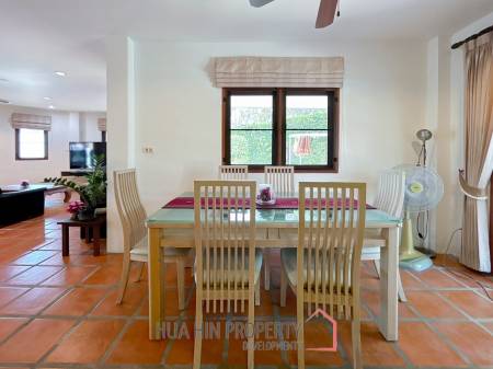 Spanish Style 2 Storey 5 Bedroom Pool Villa