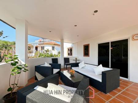 Spanish Style 2 Storey 5 Bedroom Pool Villa