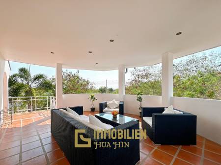 Spanish Style 2 Storey 5 Bedroom Pool Villa