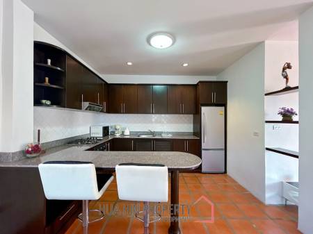 Spanish Style 2 Storey 5 Bedroom Pool Villa