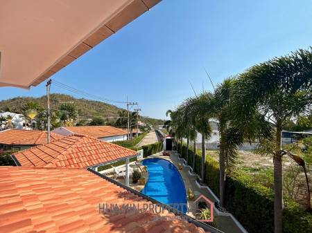 Spanish Style 2 Storey 5 Bedroom Pool Villa