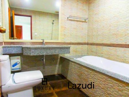 120 metro cuadrado 3 ` 2 Baño Condominio de Venta