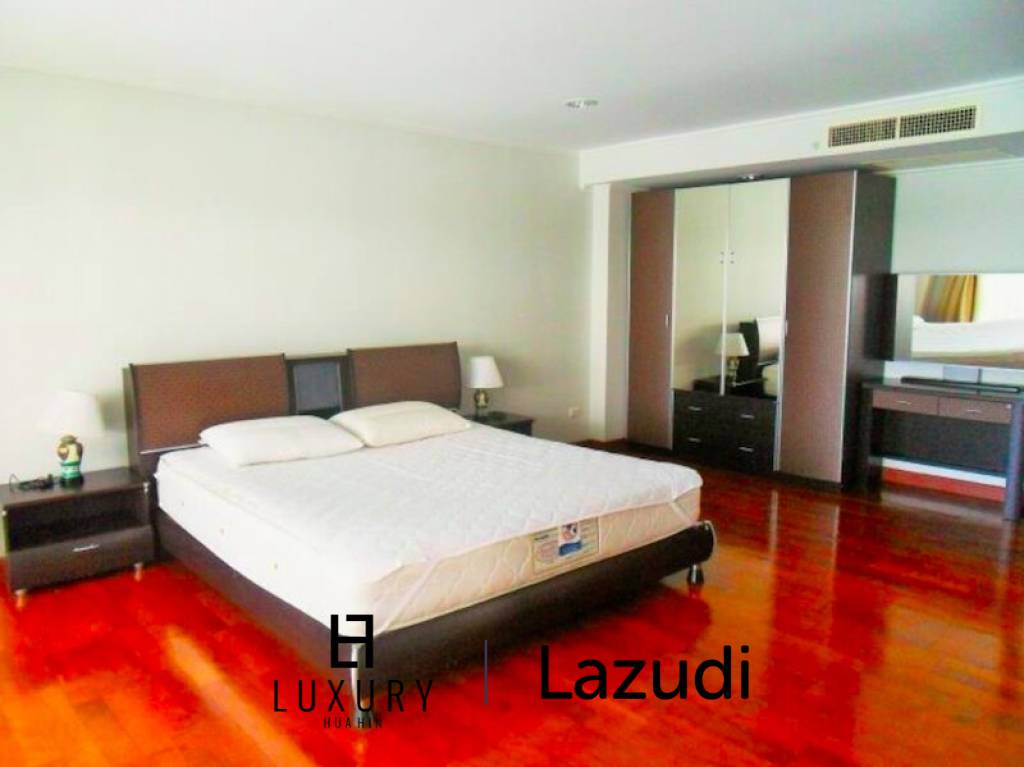 Luxury 3 Bed condo Cha-Am Beach