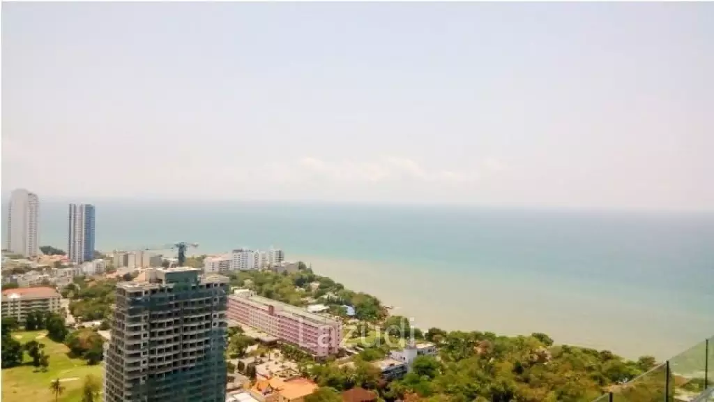 Condo for Sale in Pratumnak for 4,200,000 at The Peak Towers