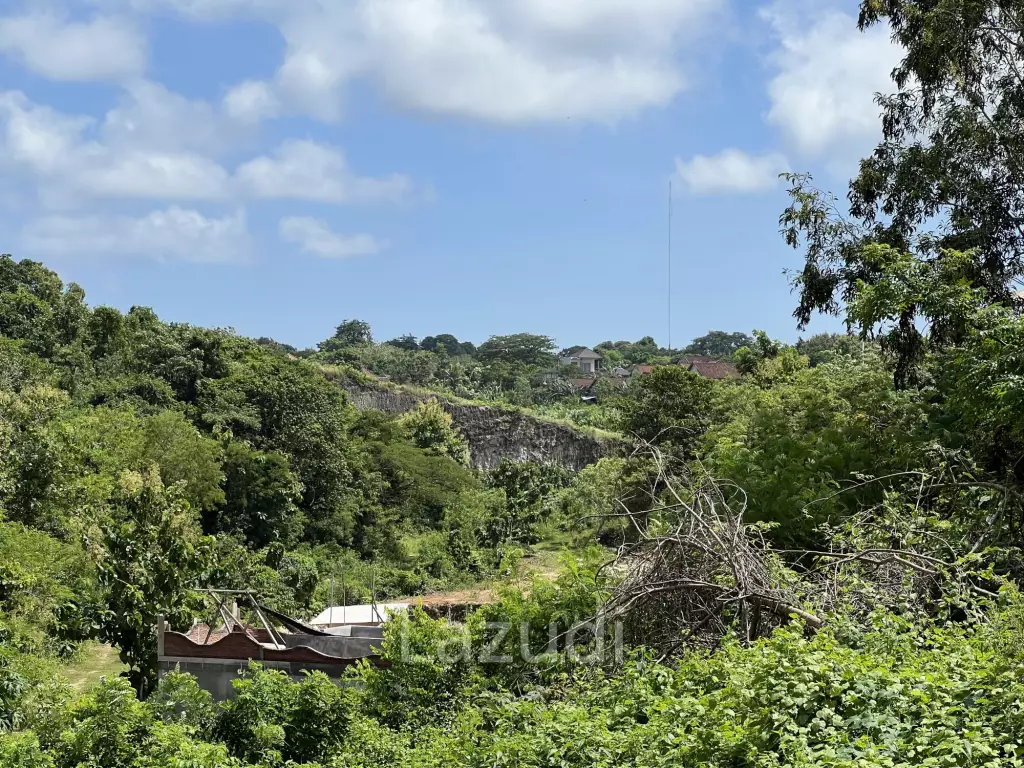 ELEVATED RESIDENTIAL LAND IN UNGASAN WITH EASY ACCESS