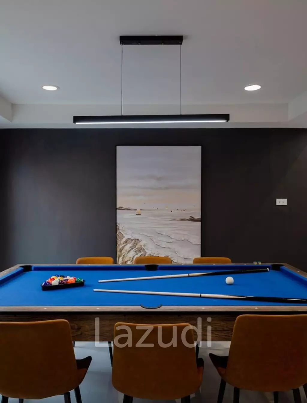 5 Bedroom 6 Bathroom 400 SQ.M Busarakum place