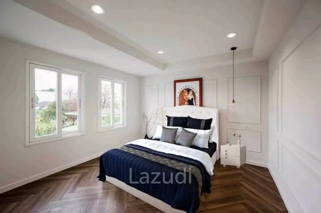 5 Bedroom 6 Bathroom 400 SQ.M Busarakum place