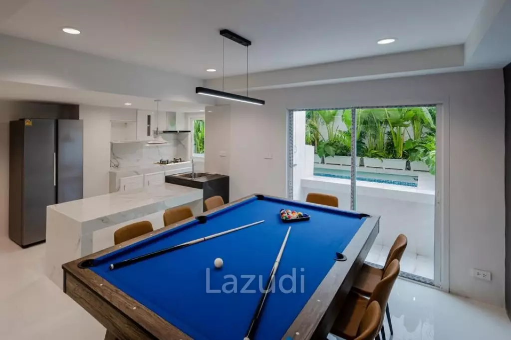 5 Bedroom 6 Bathroom 400 SQ.M Busarakum place