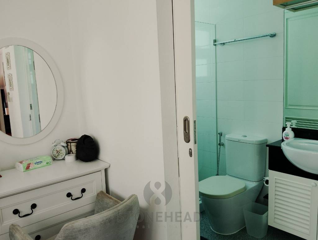 Baan Plai Haad Kao: 2 Bedroom Condo With Sea View