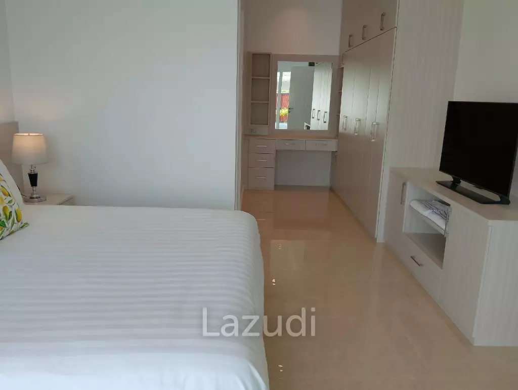 Aria:  Brand New Villa 3 Bed 3 Bath Near Town
