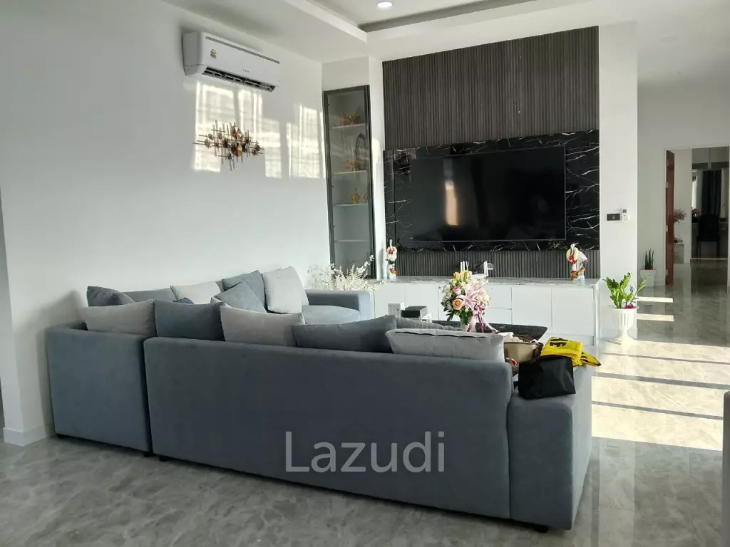 3 Bed 2 Bath CoCo Hua Hin 88 Luxury Home