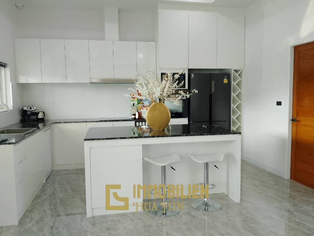 3 Bed 2 Bath CoCo Hua Hin 88 Luxury Home