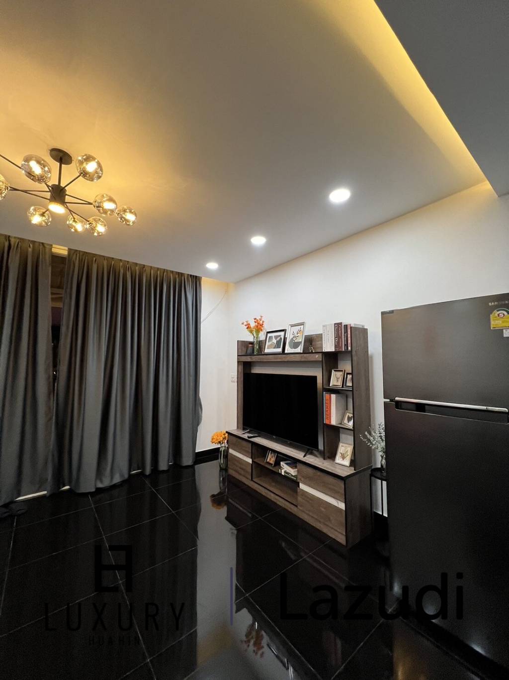 Mil Pool Villa: 2 beds 3 bath on Soi 102