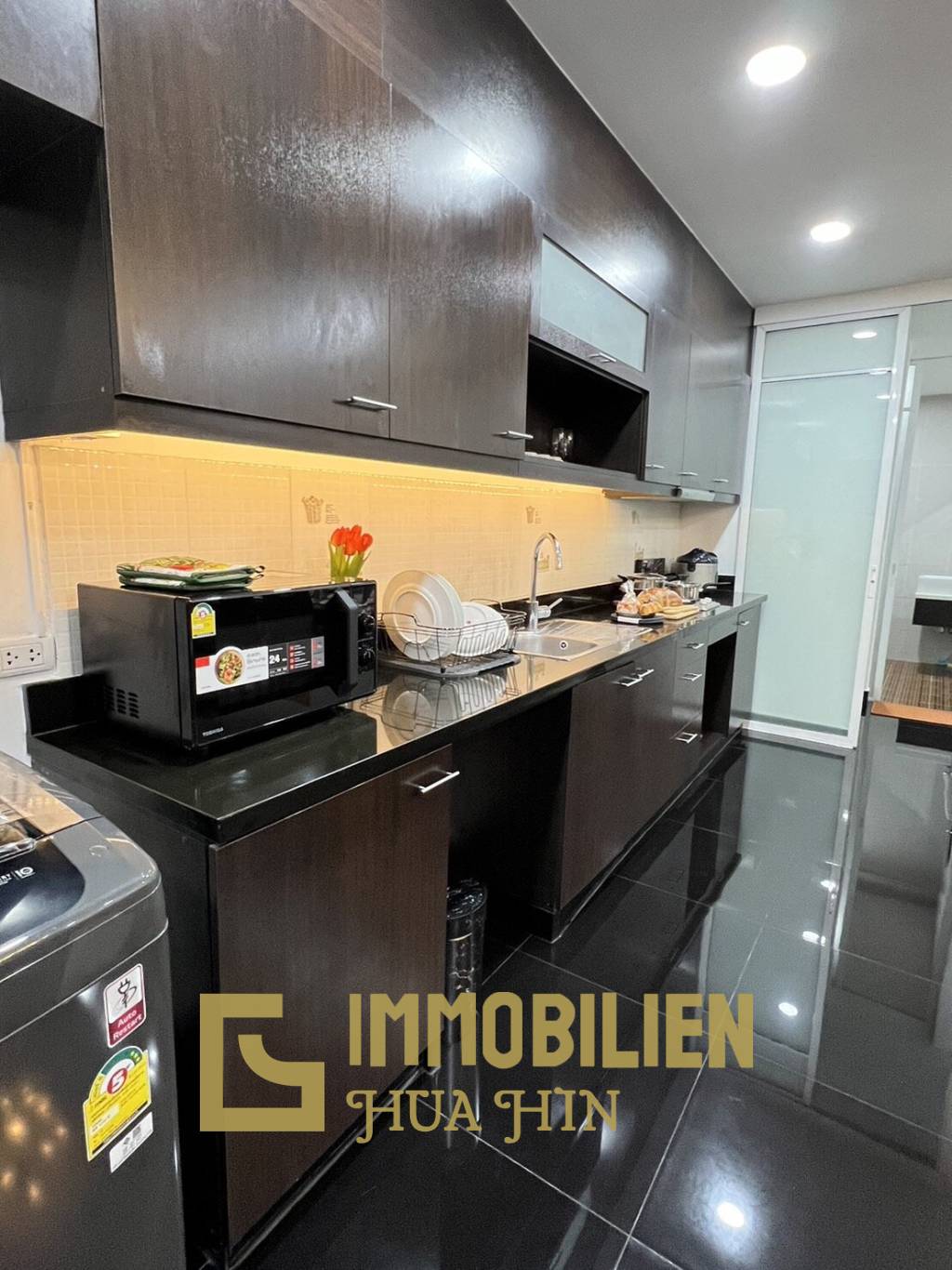 Mil Pool Villa: 2 beds 3 bath on Soi 102