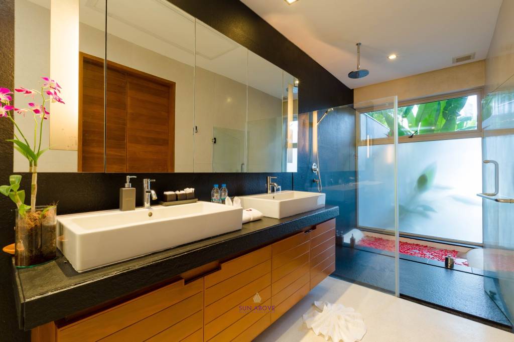 Ultra Luxury Villa in Choeng Thale, Phuket