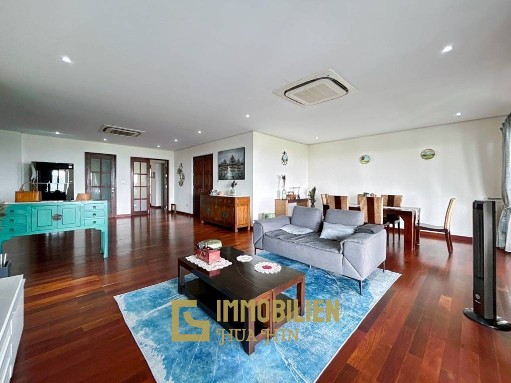 Hunsa Residence : 3 Bed 3 Bath Condo For Rent