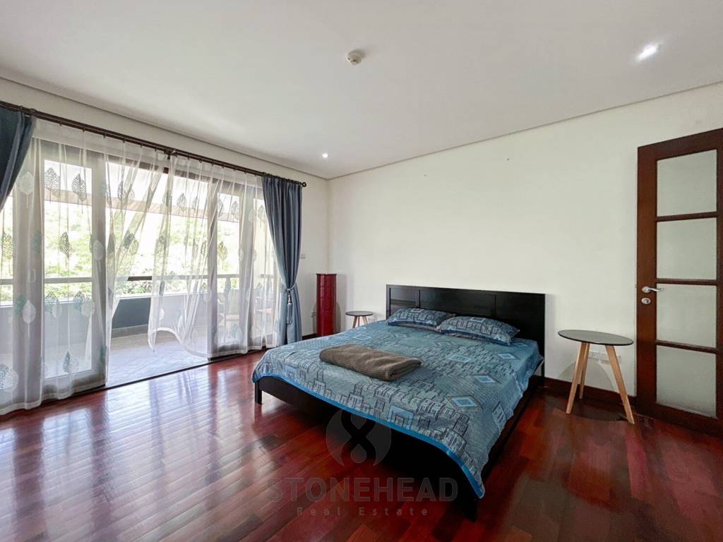Hunsa Residence : 3 Bed 3 Bath Condo For Rent