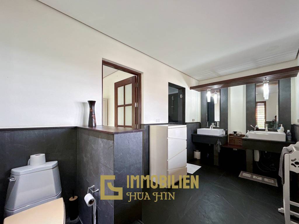 Hunsa Residence : 3 Bed 3 Bath Condo For Rent