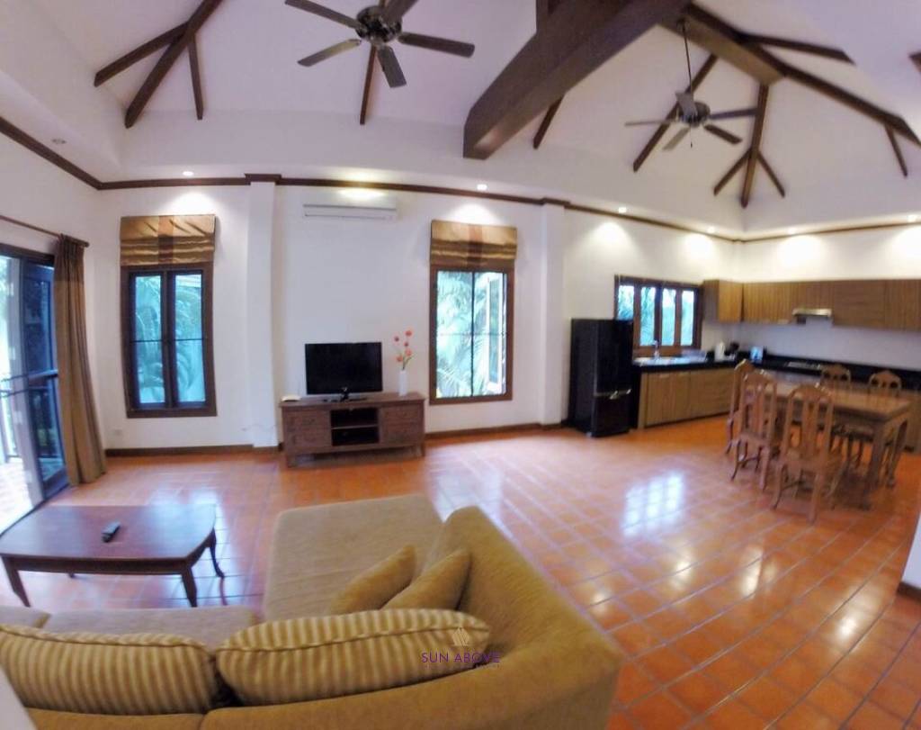 3 Bedroom Villa For Rent In Chalong