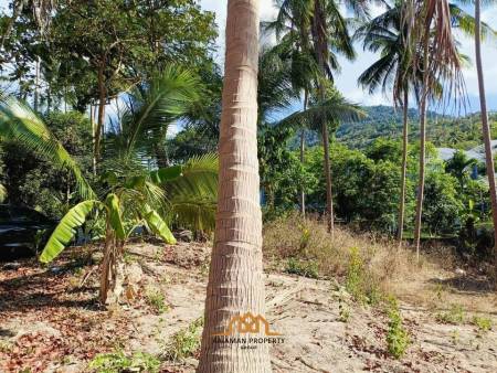 Land next to Santiburi golf course