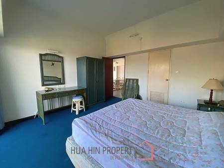 2 Bed Sea View 7th Floor Condo For Sale at Blue Wave Khao Takiap