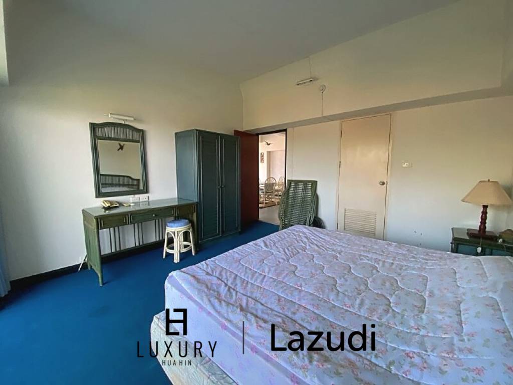 2 Bed Sea View 7th Floor Condo For Sale at Blue Wave Khao Takiap