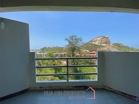 2 Bed Sea View 7th Floor Condo For Sale at Blue Wave Khao Takiap