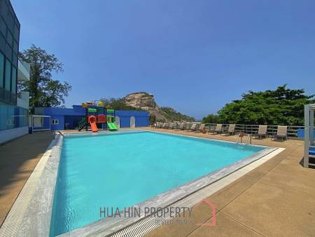 2 Bed Sea View 7th Floor Condo For Sale at Blue Wave Khao Takiap