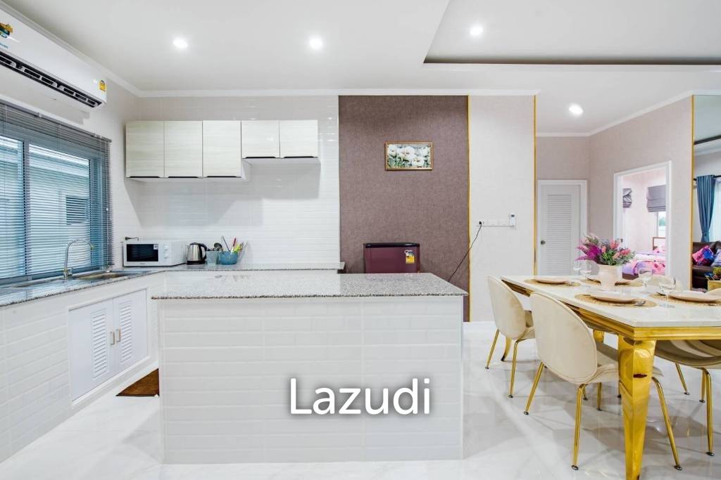 300 ตร.ม 3 เตียง 3 อาบน้ำ วิลล่า For ขาย