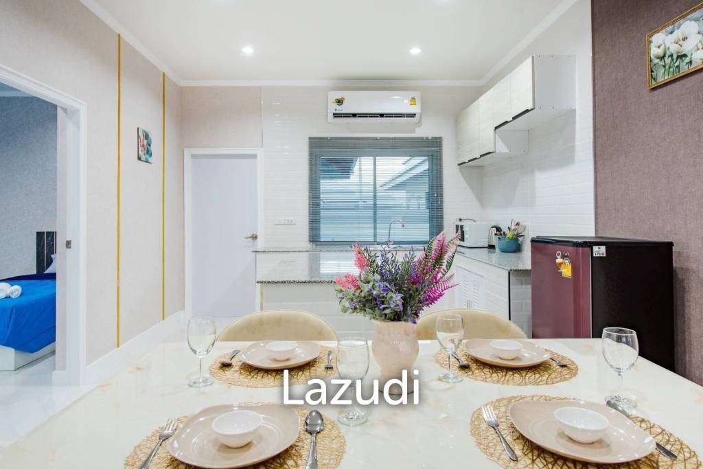 300 ตร.ม 3 เตียง 3 อาบน้ำ วิลล่า For ขาย