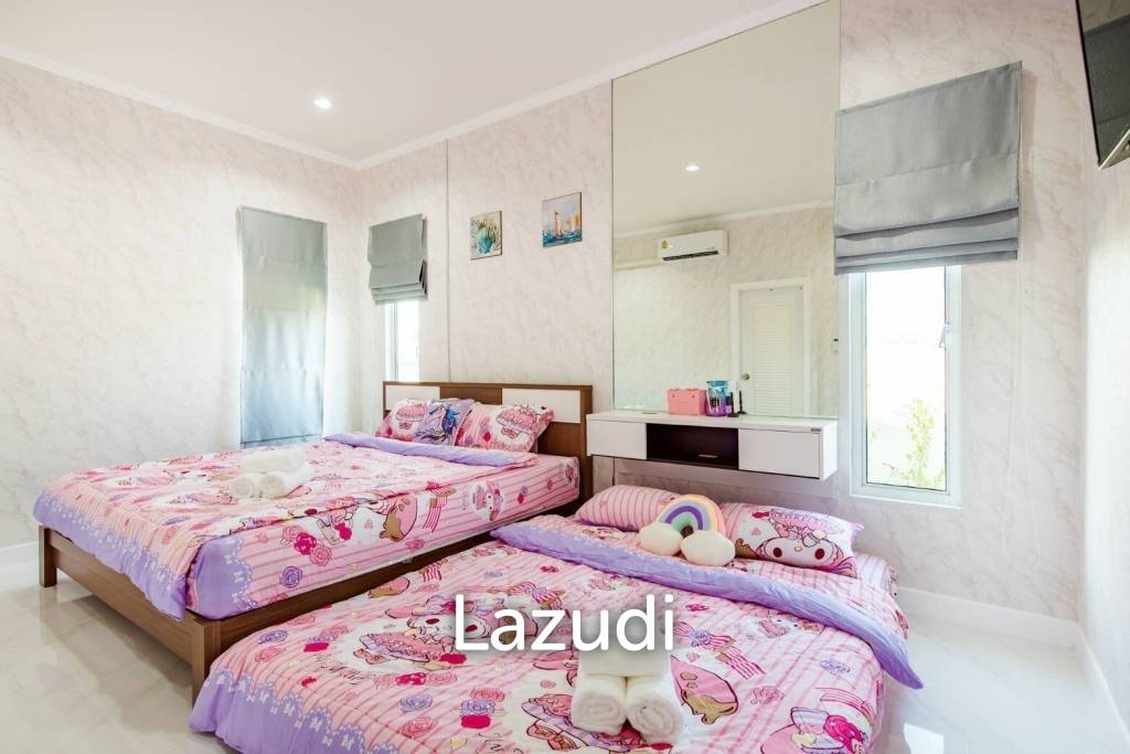 300 ตร.ม 3 เตียง 3 อาบน้ำ วิลล่า For ขาย