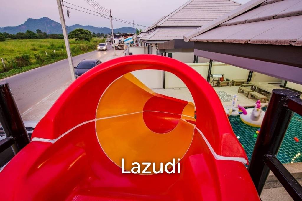 300 ตร.ม 3 เตียง 3 อาบน้ำ วิลล่า For ขาย