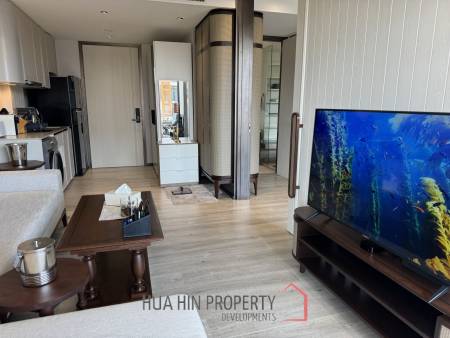 Exclusive and Luxurious 1 Bed Condo at The Intercontinental Residence
