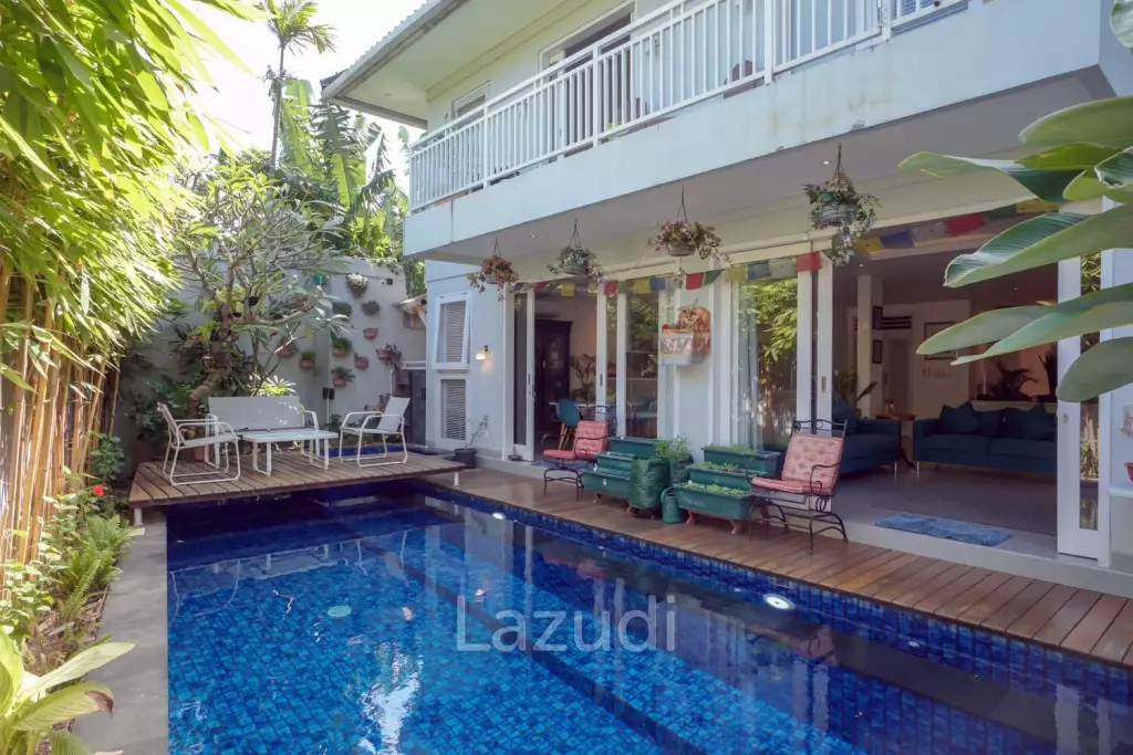 MODERN VILLA OASIS IN SANUR, MINUTES FROM THE BEACH