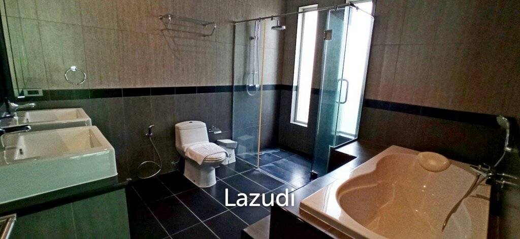 Private Pool Villa For Sale In Whispering Palms , Mabprachan Pattaya