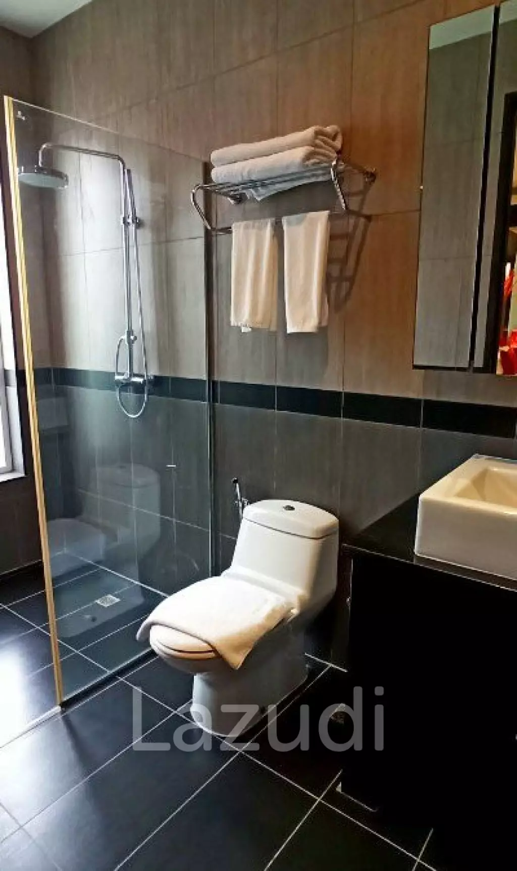 Private Pool Villa For Sale In Whispering Palms , Mabprachan Pattaya