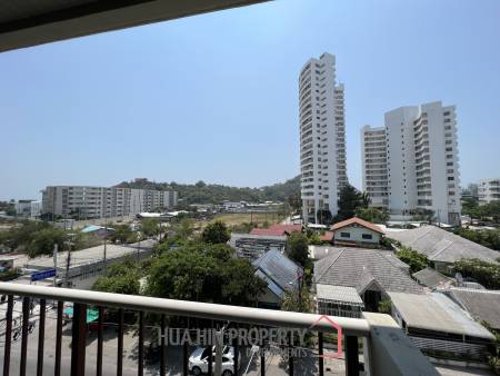 The Seacraze : 1 Bedroom Condo For Sale