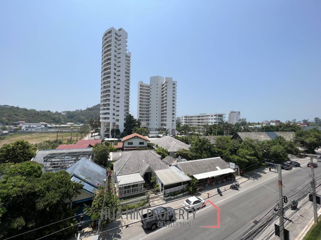The Seacraze : 1 Bedroom Condo For Sale