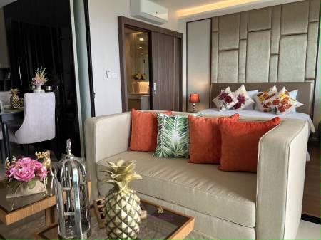 Condominium Sea View 1 bedroom at Surin