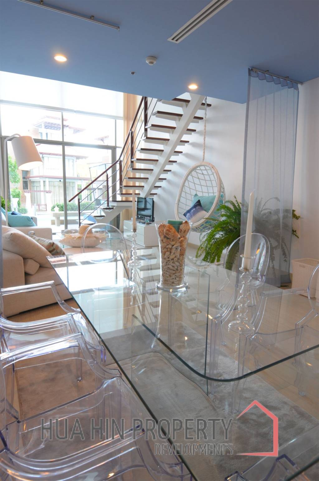 1 Bed Duplex 2 Bath 87 SQ.M Boathouse