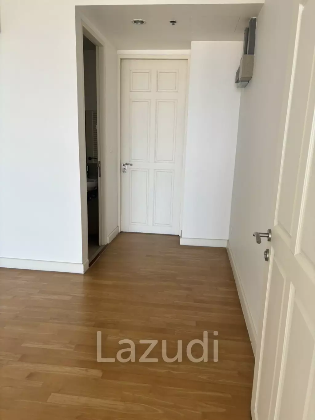 1 Bed Duplex 2 Bath 72.62 SQ.M Boathouse
