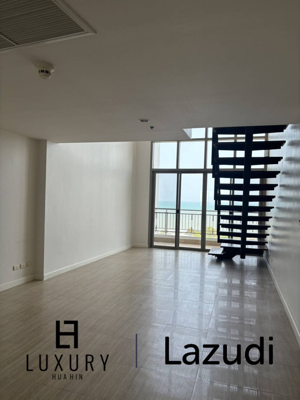 156 metro cuadrado 3 ` 3 Baño Condominio de Venta