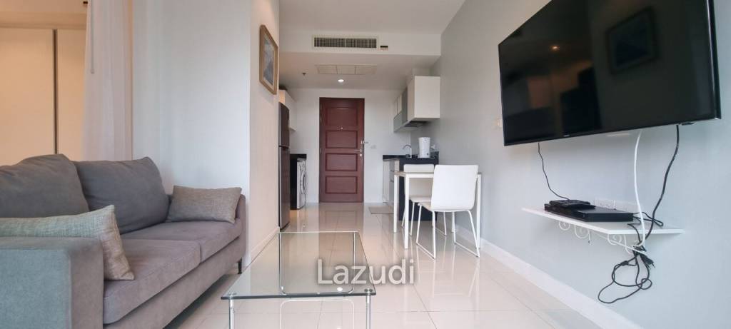 1 Bed 1 Bath 44 SQ.M. The Axis Pattaya Condominium