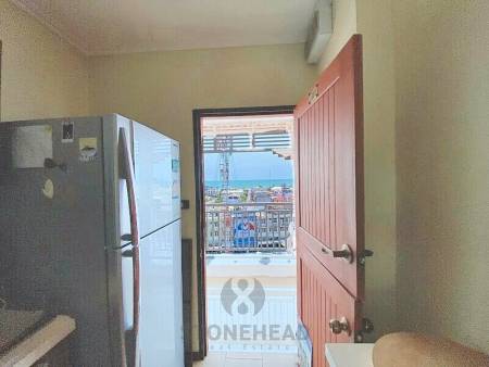 City Center 2 Bed 2 Bath Condo with Sea and Mountain View