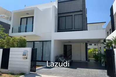 Villa in Laguna 5beds 5 baths with Rooftop pool