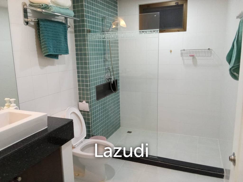 4 Beds 2 Baths 180 SQ.M. Sunrise Beach Resort and Residence